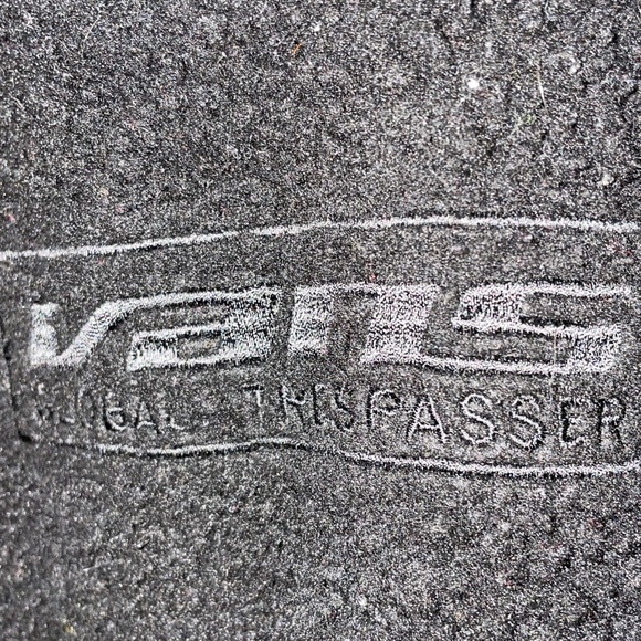 Vans Global Trespasser Quarter Zip! - Picture 2 of 3